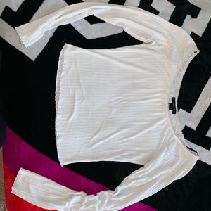 Long- Sleeve Off the Shoulder Top